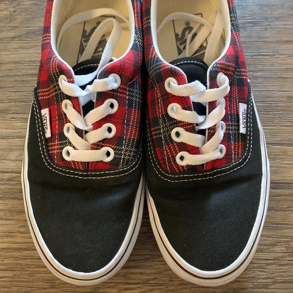 VANS OLD SKOOL SNEAKERS - Picture 2 of 5